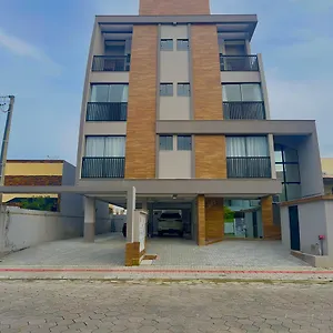 Residencial Bernardo Bombinhas